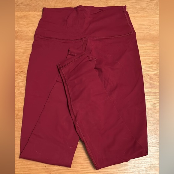 Lululemon leggings size 6 - Picture 3 of 3